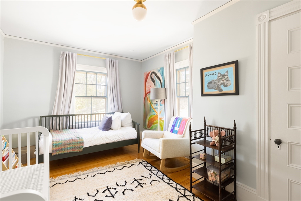 80 Mason Terrace Brookline, MA 02446 - Photo 18 of 25