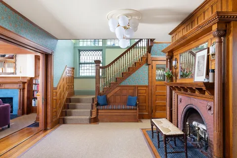 $3,200,000 | 80 Mason Terrace, Brookline, MA 02446