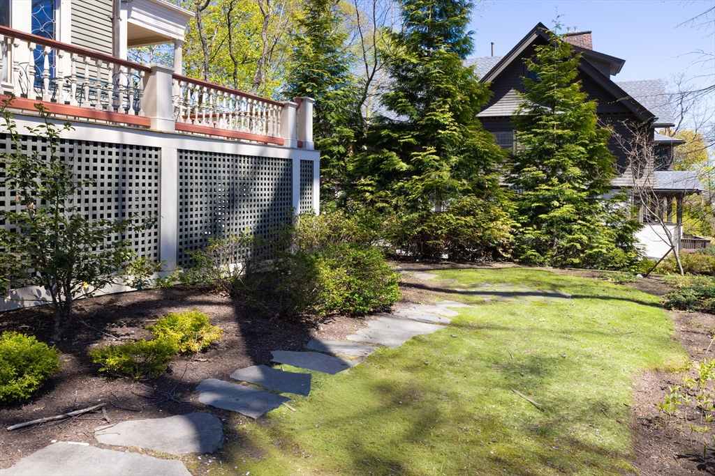 80 Mason Terrace Brookline, MA 02446 - Photo 24 of 25