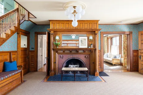 $3,200,000 | 80 Mason Terrace, Brookline, MA 02446