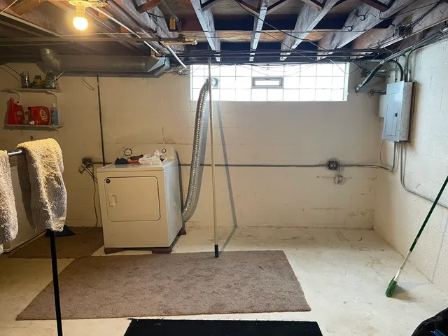 $130,000 | 907 North Raynor Avenue, Joliet, IL 60435