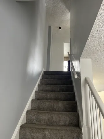 $130,000 | 907 North Raynor Avenue, Joliet, IL 60435