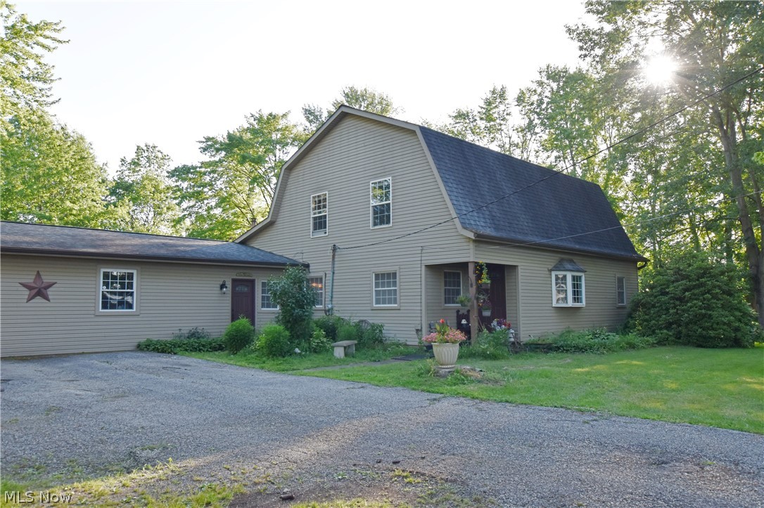 1748 Dodgeville Road Rome, OH 44085 - Photo 1 of 35