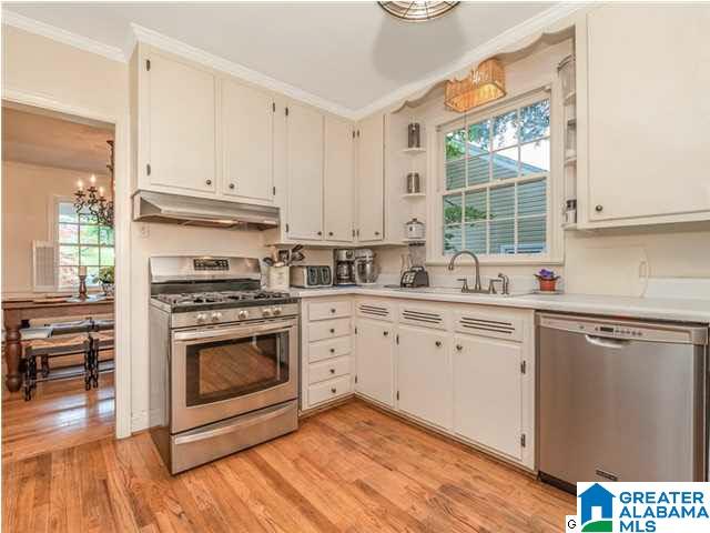 1205 Grace Street Birmingham, AL 35209 - Photo 9 of 26