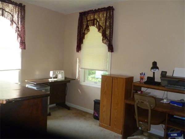 10 Meadowbrook Court, Unit 10 Oxford, MA 01540 - Photo 16 of 19