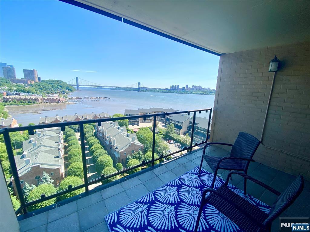 1203 River Road, Unit 14C Edgewater, NJ 07020 - Photo 2 of 25