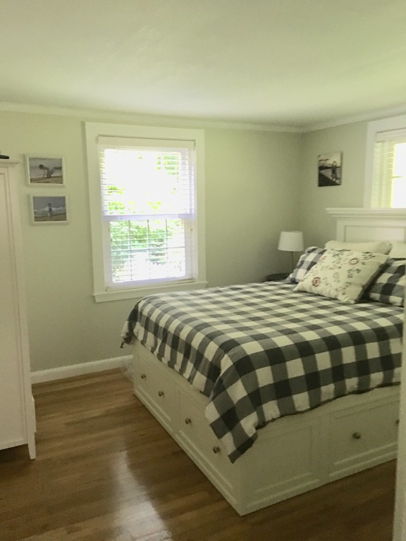 20 Meadowview Road Foxboro, MA 02035 - Photo 8 of 21 Gallery Image 8