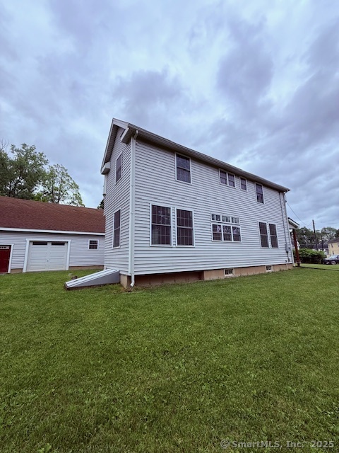 15 Suffield Street Windsor Locks, CT 06096 - Photo 5 of 32