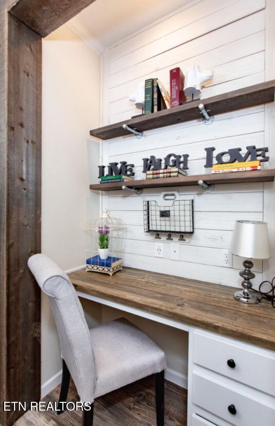 436 Pilot Mountain Road Sunbright, TN 37872 - Photo 12 of 25 27ELN32764BH-SOUTHERN-CHARM-4-BR-Norris-