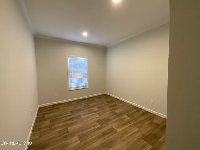 $465,000 | 436 Pilot Mountain Road, Sunbright, TN 37872