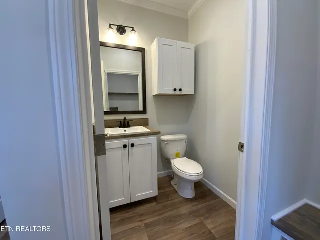 $465,000 | 436 Pilot Mountain Road, Sunbright, TN 37872