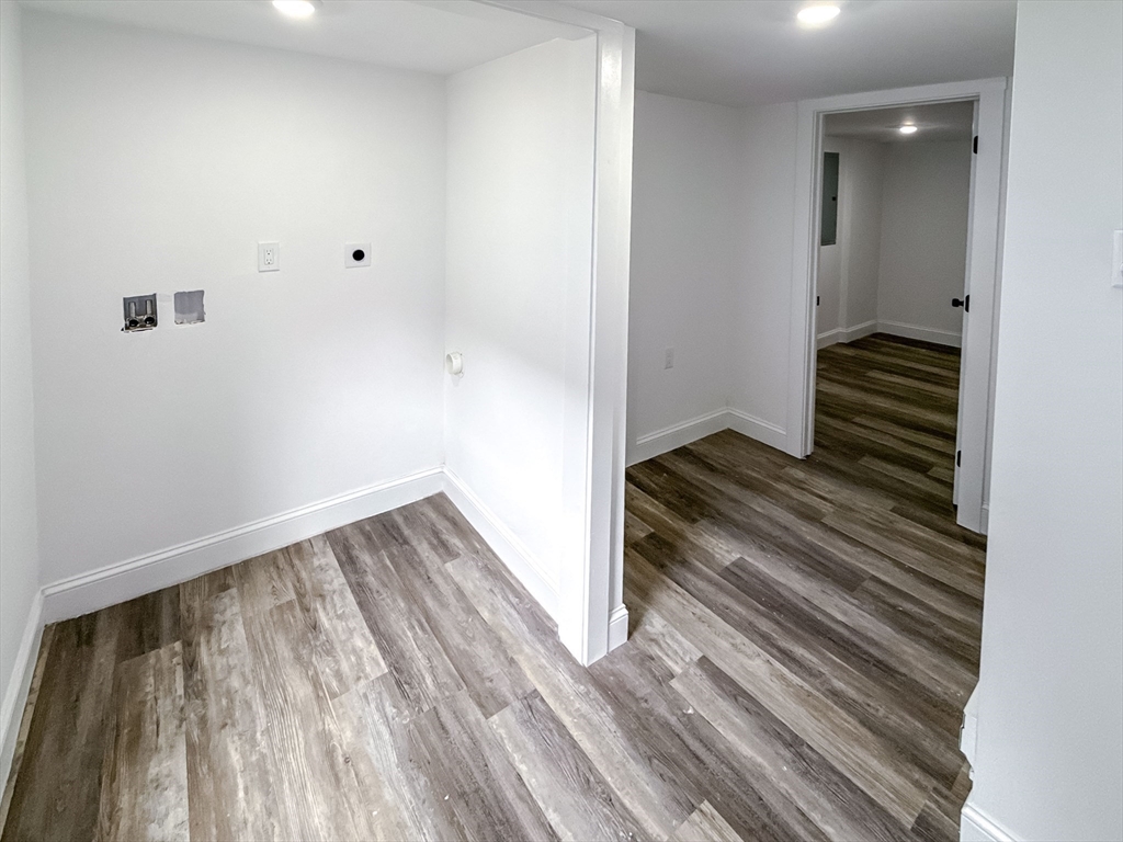 23 Murray Hill Road Medford, MA 02155 - Photo 14 of 16