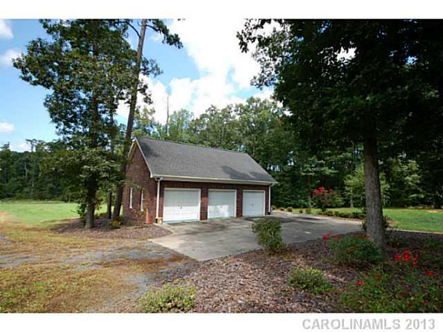 11575 Adames Way Mount Pleasant, NC 28124 - Photo 2 of 15 Gallery Image 2