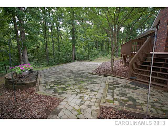 11575 Adames Way Mount Pleasant, NC 28124 - Photo 4 of 15 Gallery Image 4