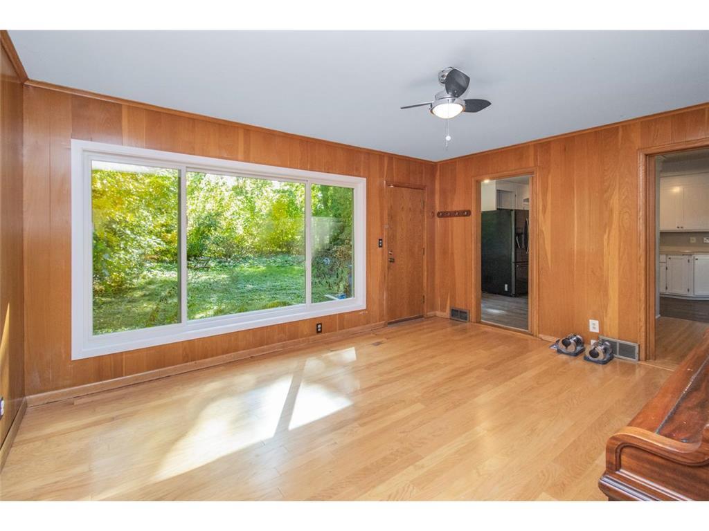 560 Spring Street Mendota Heights, MN 55118 - Photo 15 of 30 Gallery Image 15