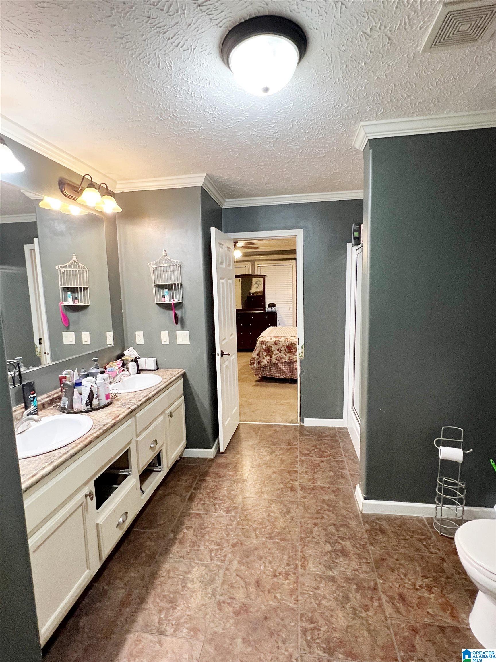 249 Masters Road Bessemer, AL 35023 - Photo 12 of 17