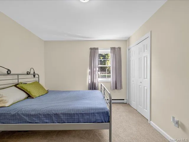 $600,000 | 50 Cunningham Lane, Poughquag, NY 12570