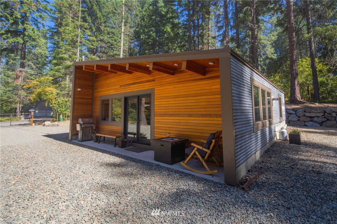 920 Lake Cabins Road Ronald, WA 98940 - Photo 1 of 35 Gallery Image 1