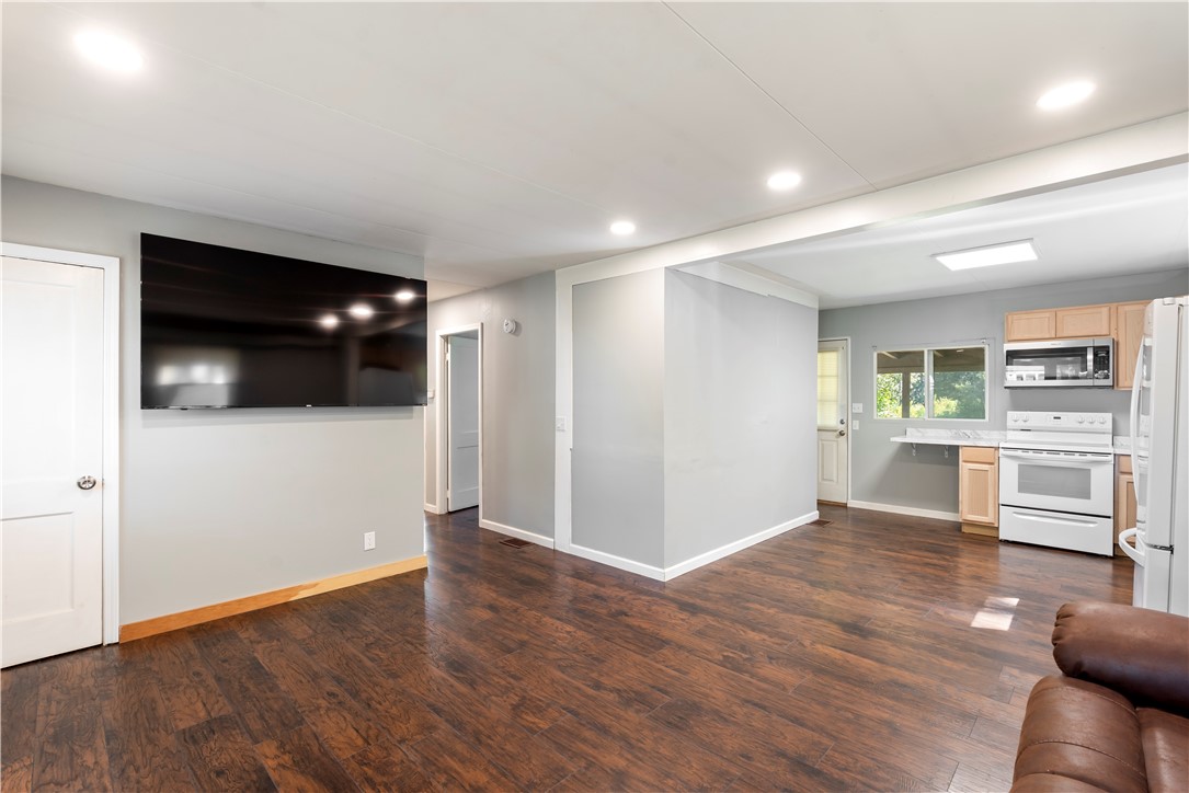 36 Benedict Street Perry, NY 14530 - Photo 16 of 25