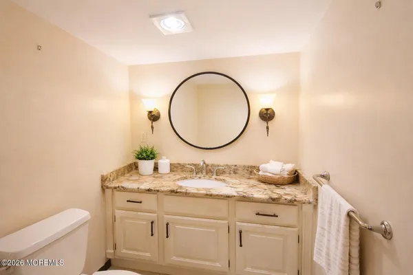 $899,999 | 255 Double Creek Parkway, Freehold, NJ 07728