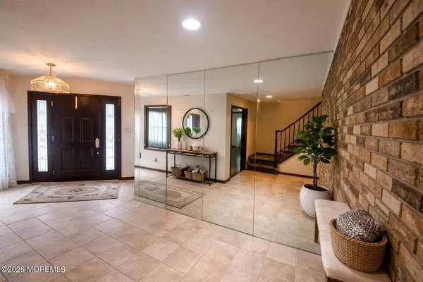 $899,999 | 255 Double Creek Parkway, Freehold, NJ 07728