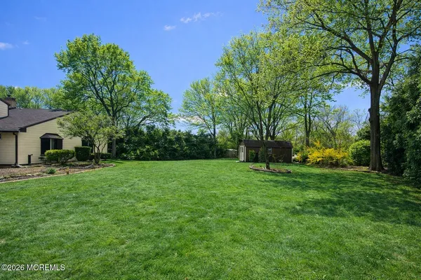 $899,999 | 255 Double Creek Parkway, Freehold, NJ 07728