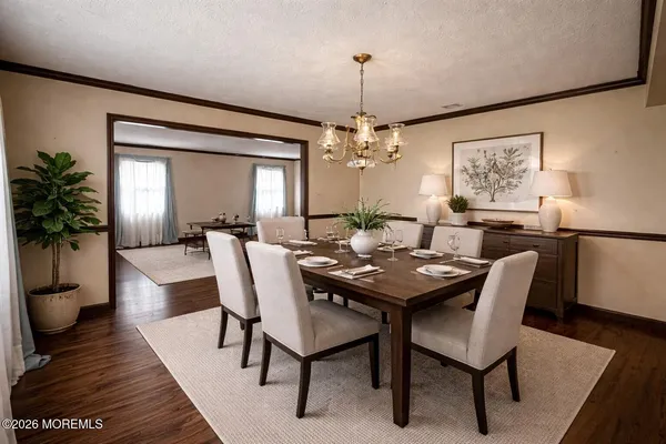 $899,999 | 255 Double Creek Parkway, Freehold, NJ 07728