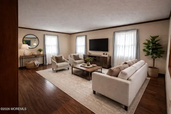 $899,999 | 255 Double Creek Parkway, Freehold, NJ 07728