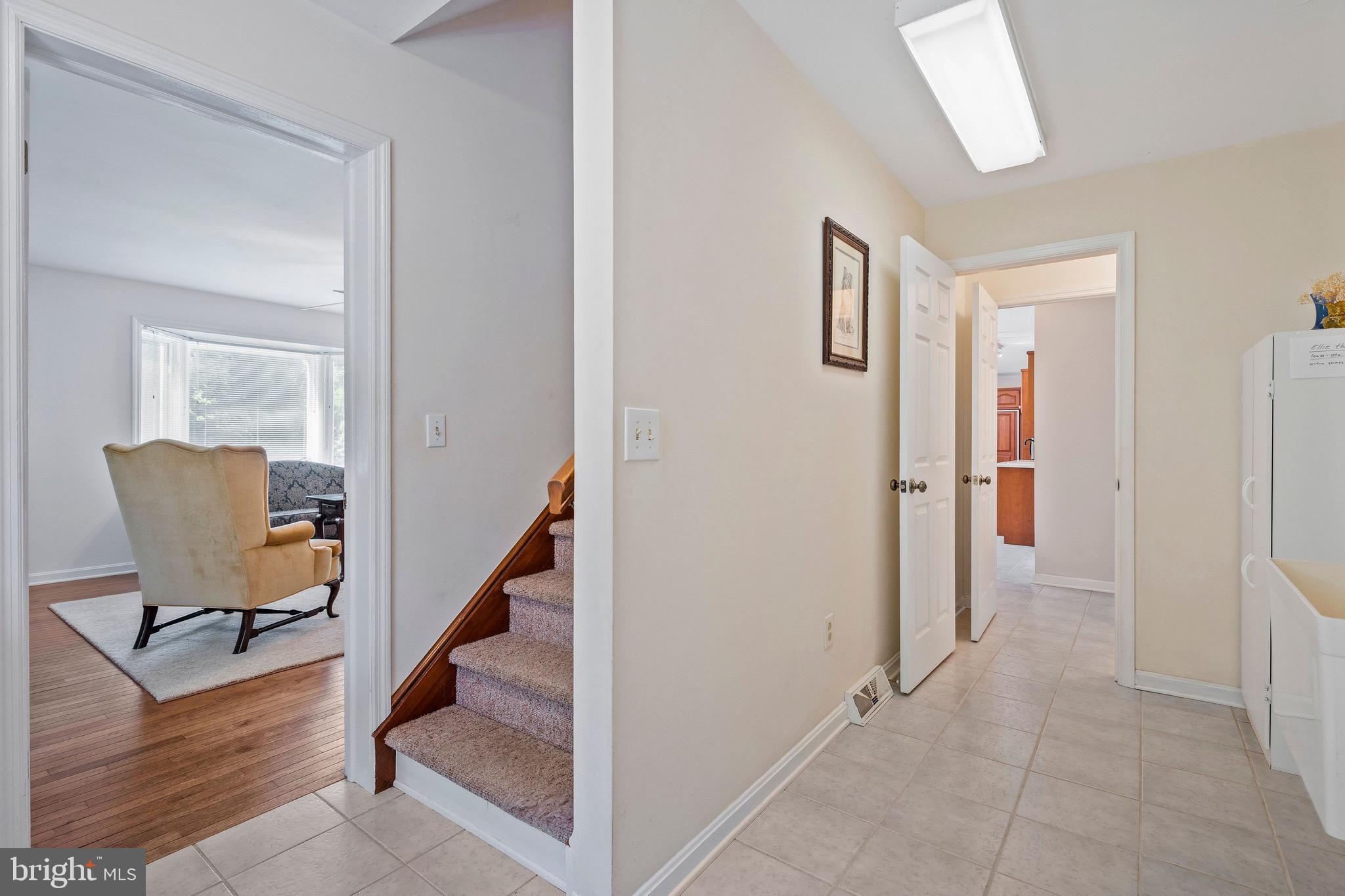 341 Lees Bridge Road Nottingham, PA 19362 - Photo 19 of 45 Back staircase to suite