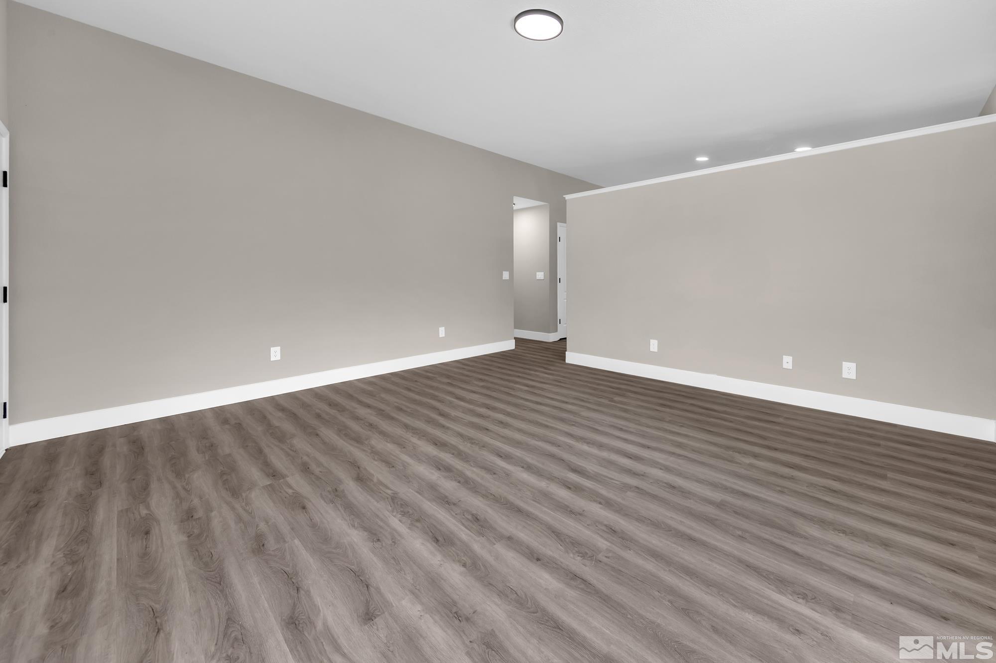 18312 Beechwood Court Reno, NV 89508 - Photo 5 of 40 Photo 5