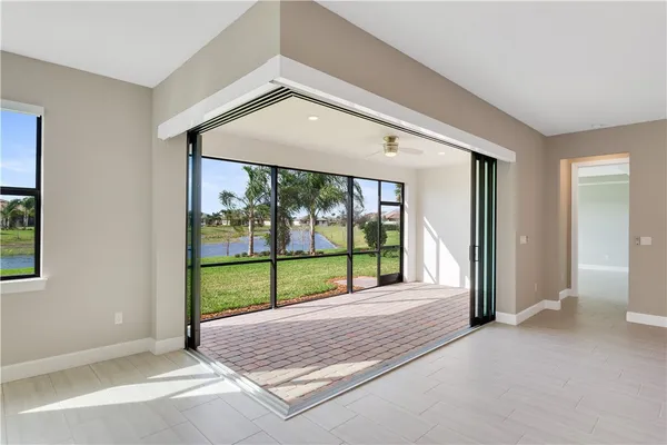 $3,500 | 4088 Basket Oak Circle, Vero Beach, FL 32967