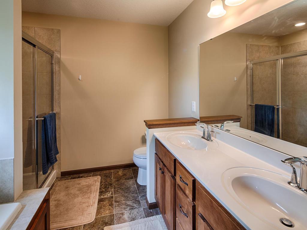 5430 Dickson Road Minnetonka, MN 55345 - Photo 14 of 24 Gallery Image 14