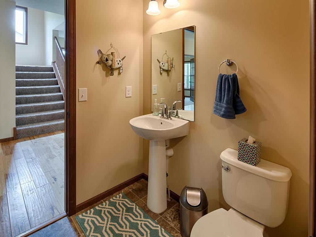 5430 Dickson Road Minnetonka, MN 55345 - Photo 10 of 24 Gallery Image 10