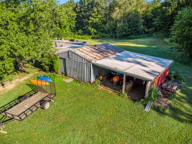 $284,900 | 26871 J Drive South, Homer, MI 49245