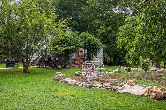 $284,900 | 26871 J Drive South, Homer, MI 49245