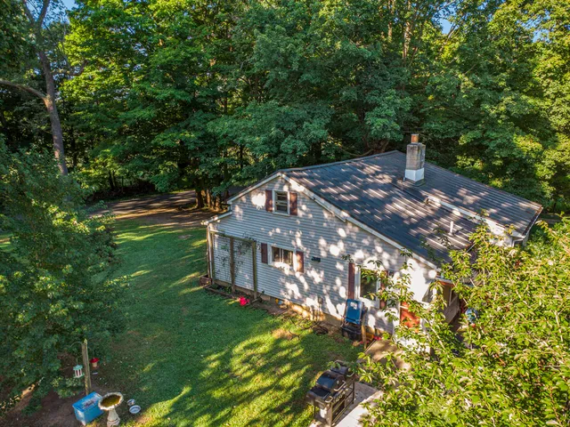 $284,900 | 26871 J Drive South, Homer, MI 49245