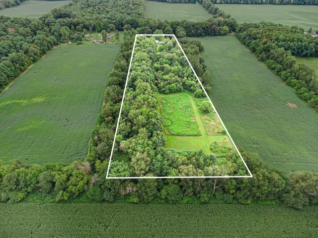 $284,900 | 26871 J Drive South, Homer, MI 49245