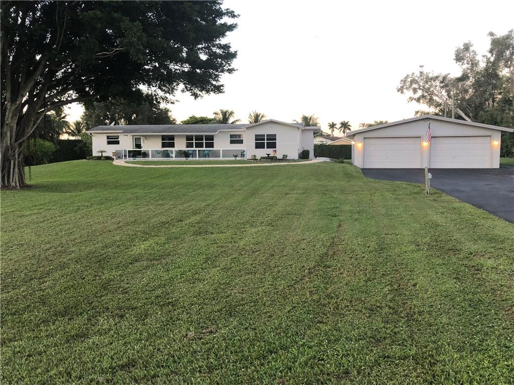 12401 Lake Road Davie, FL 33325 - Photo 38 of 41 Photo 38