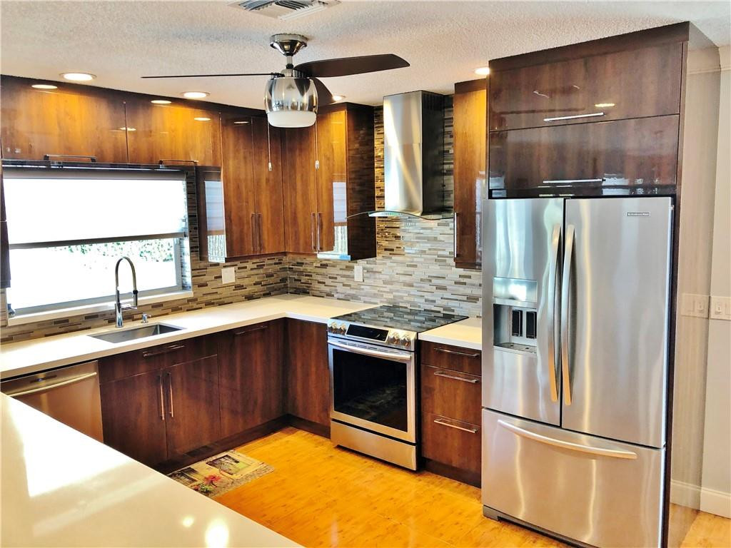 12401 Lake Road Davie, FL 33325 - Photo 9 of 41 Photo 9