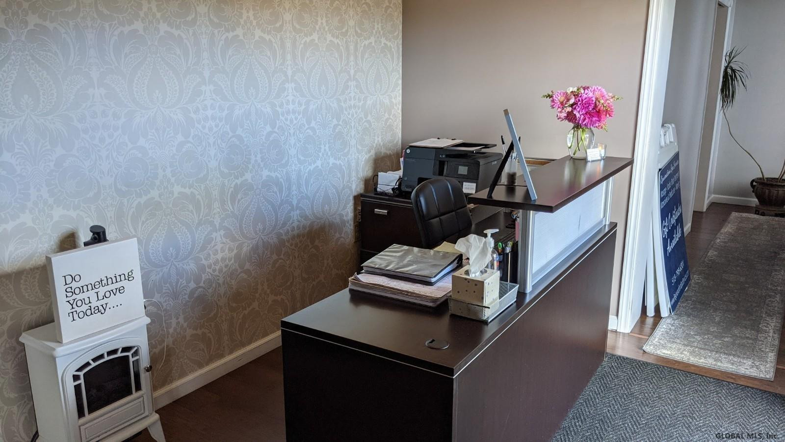 340 Aviation Road, Unit 7 Queensbury, NY 12804 - Photo 4 of 12 Photo 4