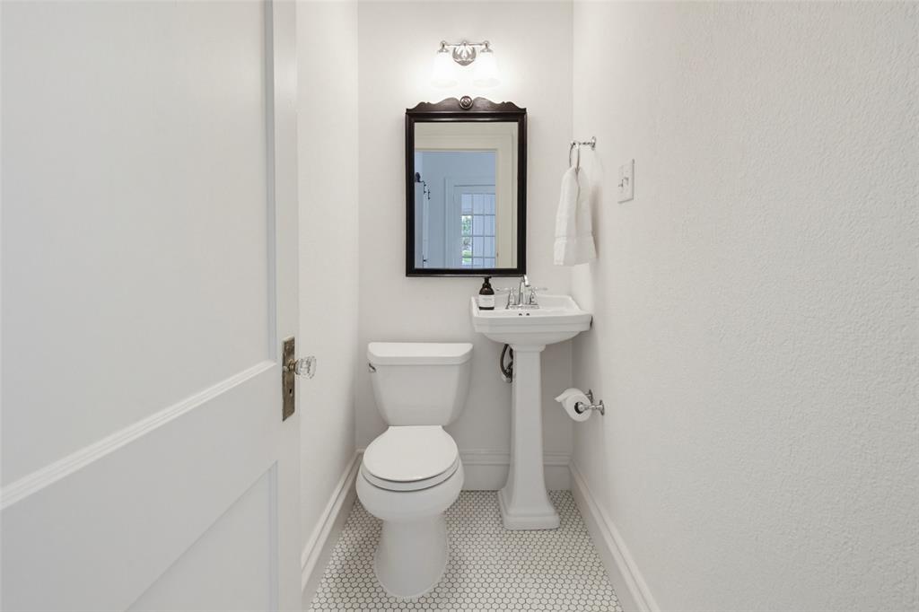 720 Skillman Street Dallas, TX 75214 - Photo 17 of 38