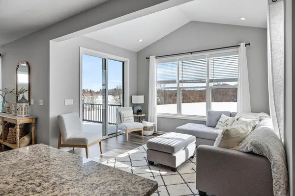$850,000 | 145 Maple Terrace, Waconia, MN 55387