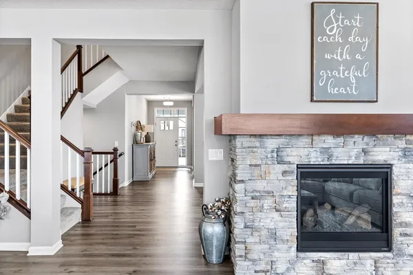 $850,000 | 145 Maple Terrace, Waconia, MN 55387