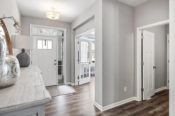 $850,000 | 145 Maple Terrace, Waconia, MN 55387