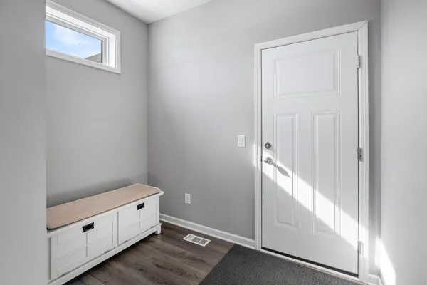 $850,000 | 145 Maple Terrace, Waconia, MN 55387