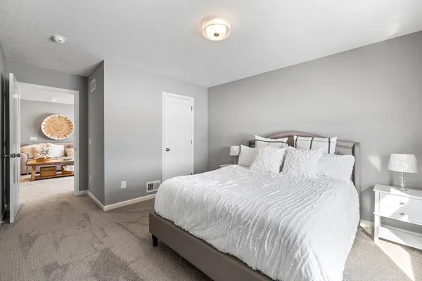 $850,000 | 145 Maple Terrace, Waconia, MN 55387