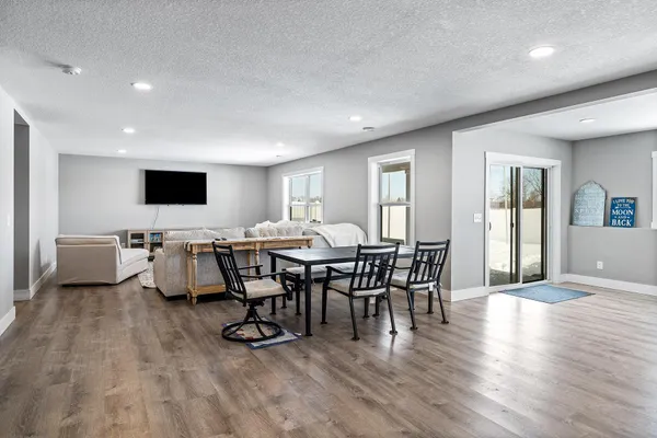 $850,000 | 145 Maple Terrace, Waconia, MN 55387