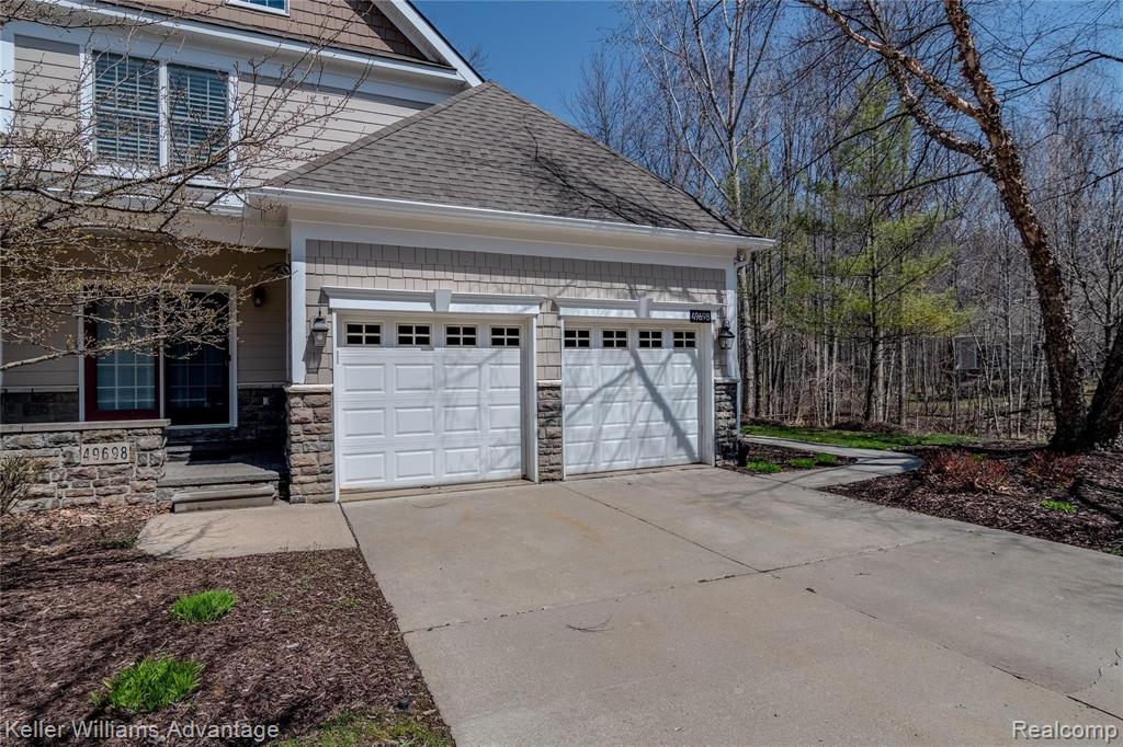 49698 Timber Trail Novi, MI 48374 - Photo 7 of 44