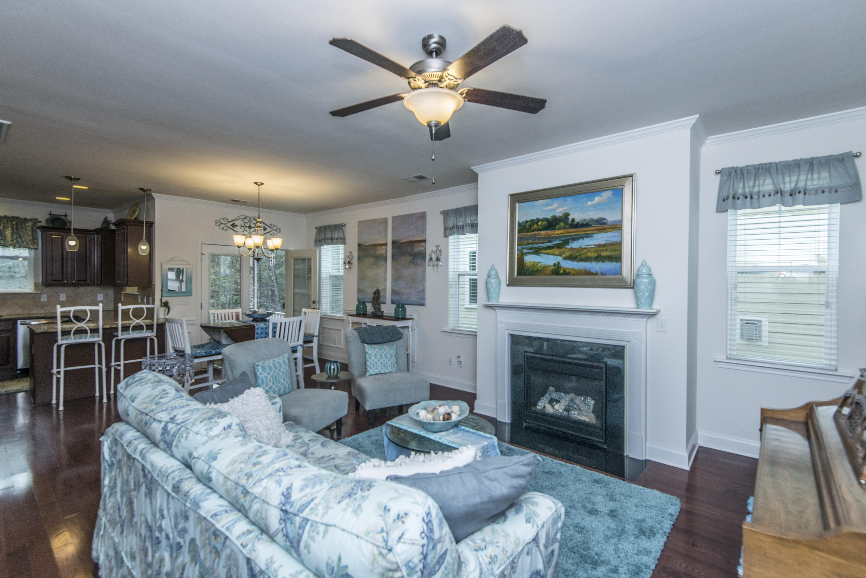 1257 Dingle Road Mount Pleasant, SC 29466 - Photo 4 of 25 _DSC4244