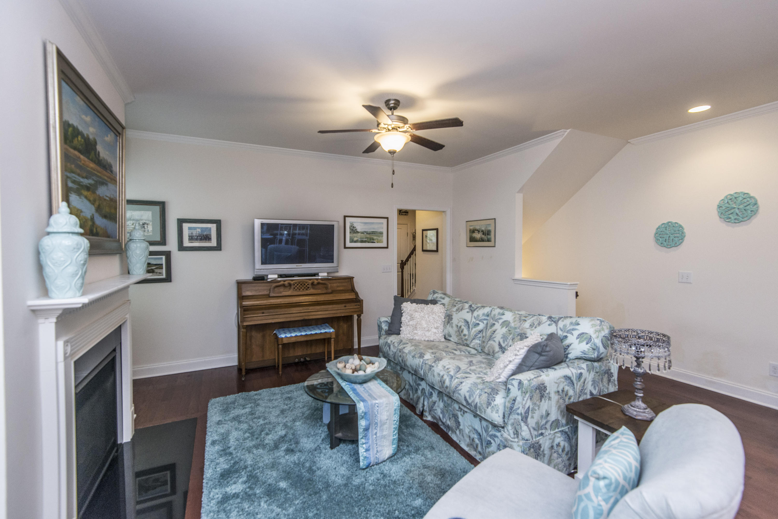 1257 Dingle Road Mount Pleasant, SC 29466 - Photo 6 of 25 _DSC4238